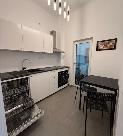 Apartament de inchiriat | 3 camere Universitate - Poză 12