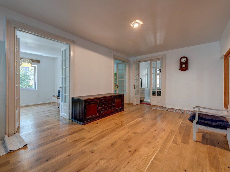 Etaj in vila ideal atelier, cabinet sau locuit, hub, activitati creative - Poză 21