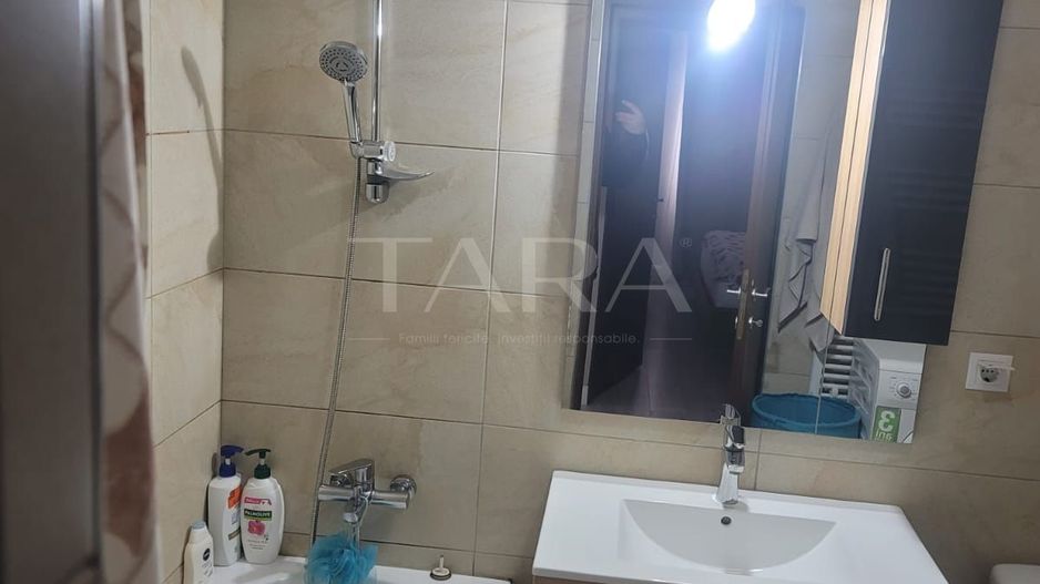 Apartament 2 camere, parcare inclusă, zonă verde și liniștită. - Poză 7