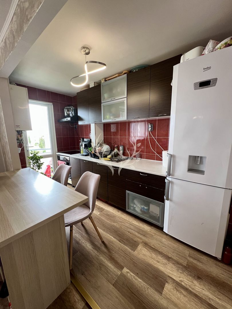 Apartament cu 2 camere decomandat + boxa in zona Bucium Manastur - Poză 4