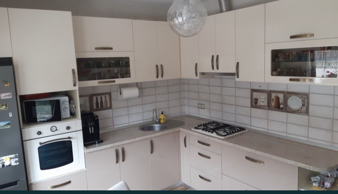 Casa semicentrala zona linistita - Poză 3