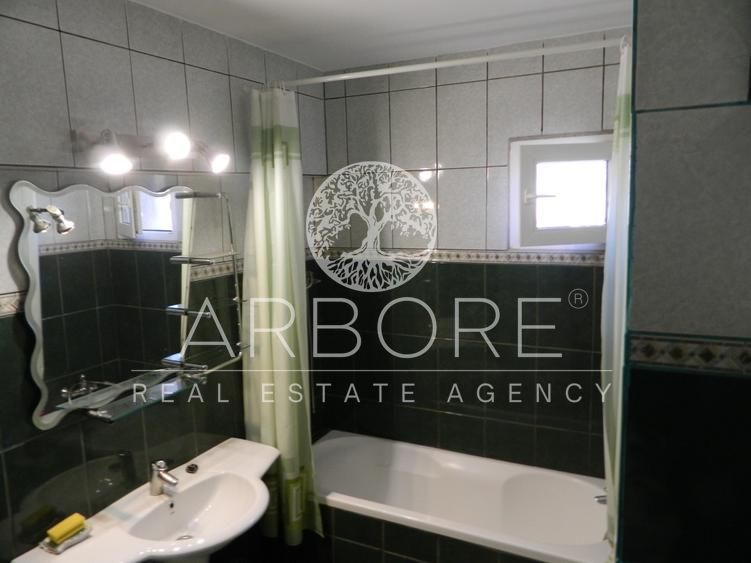 Apartament lux, zona Piata Victoriei, 4 camere , 2 bai, centrala termica  terasa - Poză 7