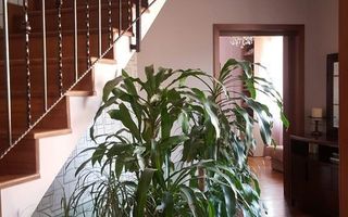 Vila P+2 de inchiriat |190 mp utili |Str. Ronda Sector 2 - Poză 10