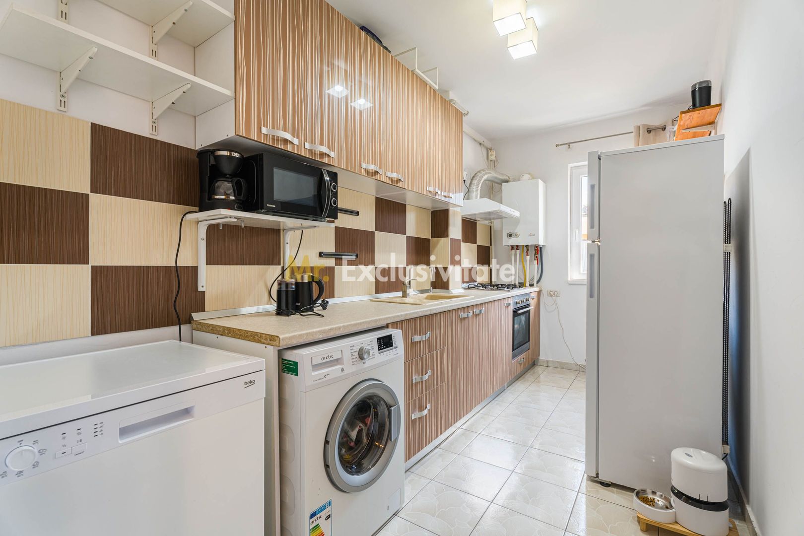 Apartament 3 camere decomandat Militari Residence - Poză 2