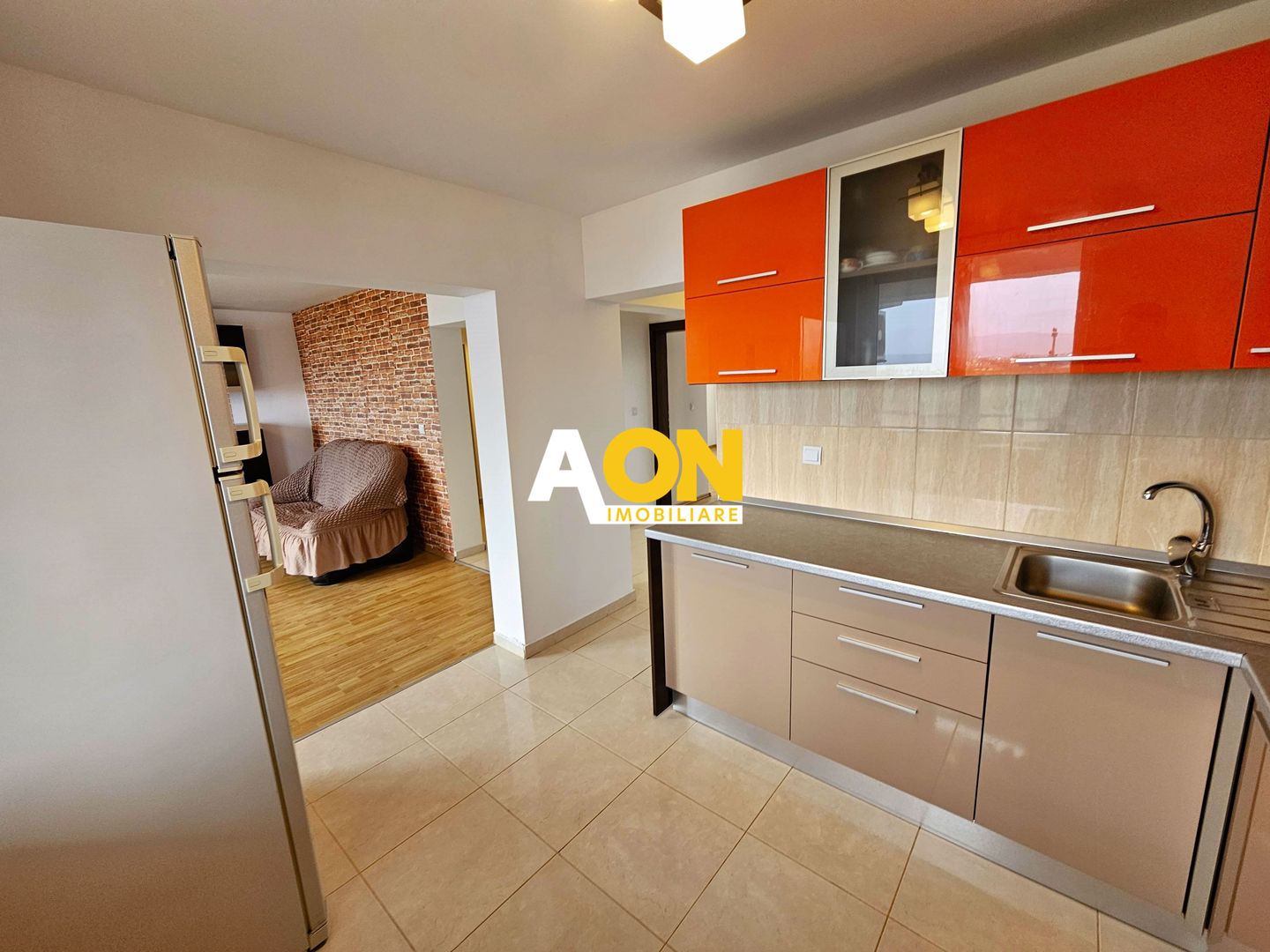 Apartament 3 camere, 75 mp utili + garaj 22 mp. cartier Orhideea - Poză 4