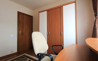 3 camere, centrala proprie, zona Olimpia. - Poză 15