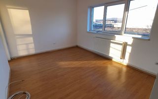 Apartament central, luminos, Trei Stejari lângă Mall. - Poză 2