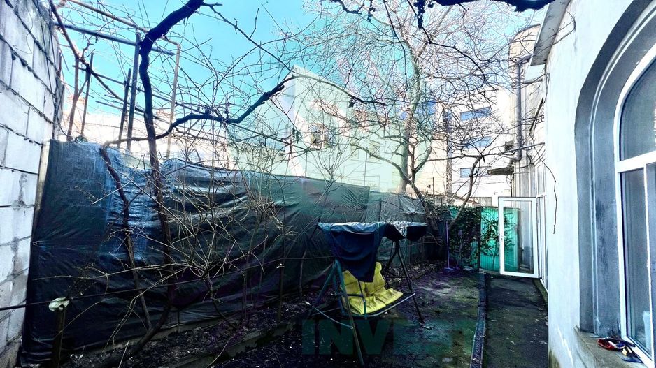 2 camere in vila | curte | Parter vilă | Zonă Timpuri Noi | Investiție - Poză 1