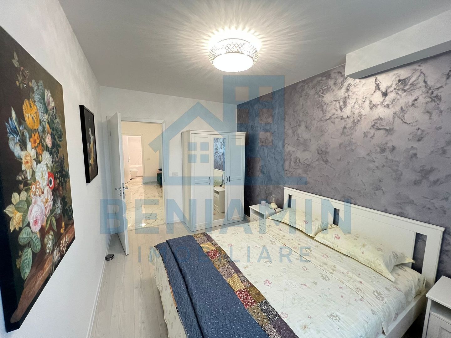 3 camere - decomandate - 83mp totali - boxa - Parcare - Tractorul - Poză 6