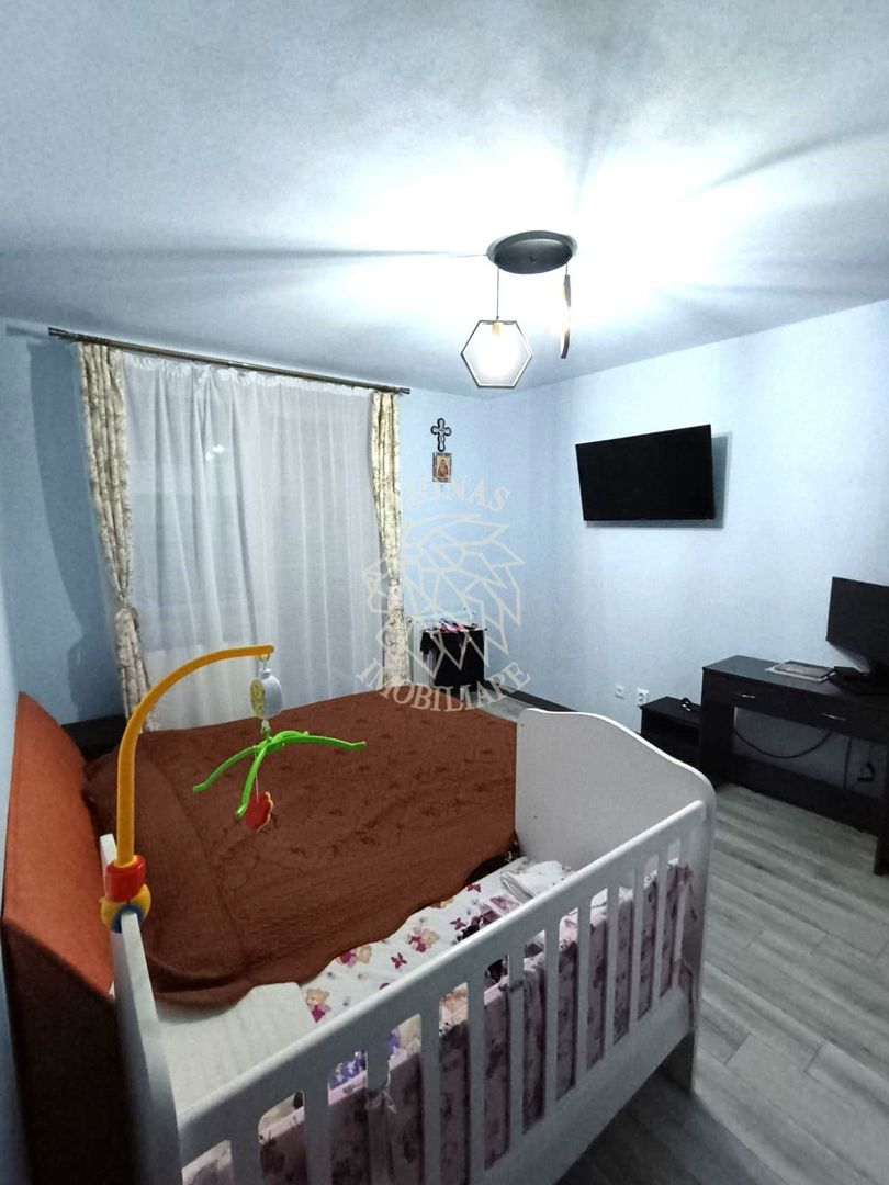 Apartament decomandat 54 mp-etaj 1-balcon-parcare/boxa-Baciu - Poză 3