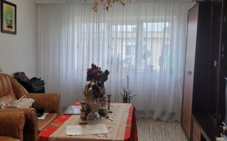 Apartament 3 camere de vanzare Crangasi - Poză 2