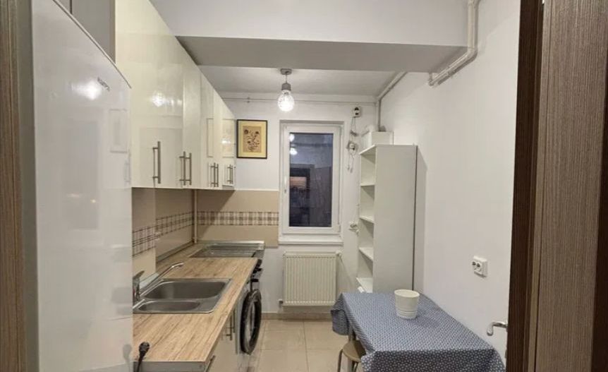 AP. 2 CAMERE SEBASTIAN, MOBILAT MODERN, CENTRALA PROPRIE, PET FRIENDLY - Poză 4