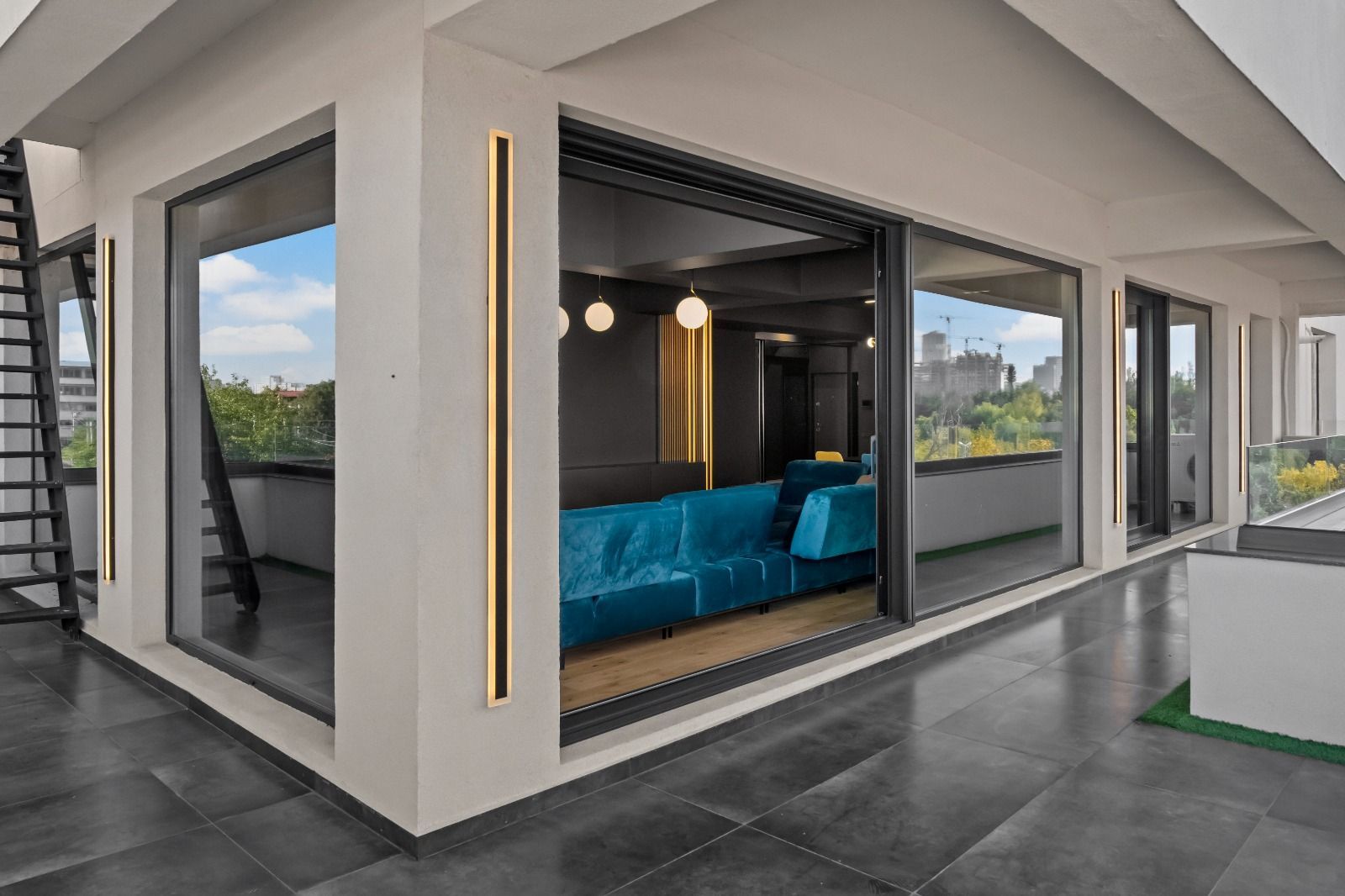 Apartament 3 camere lux | 140 mp | 33 mp terasă | Șos. Petricani - Poză 37
