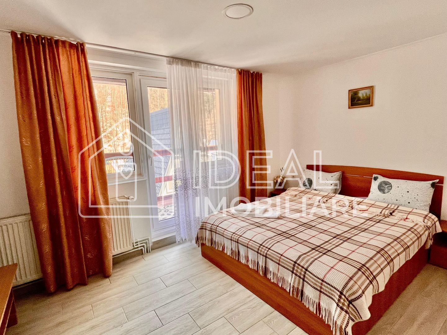 Pensiune de vânzare în Cârțișoara – investiție turistică la poalele munților - Poză 12