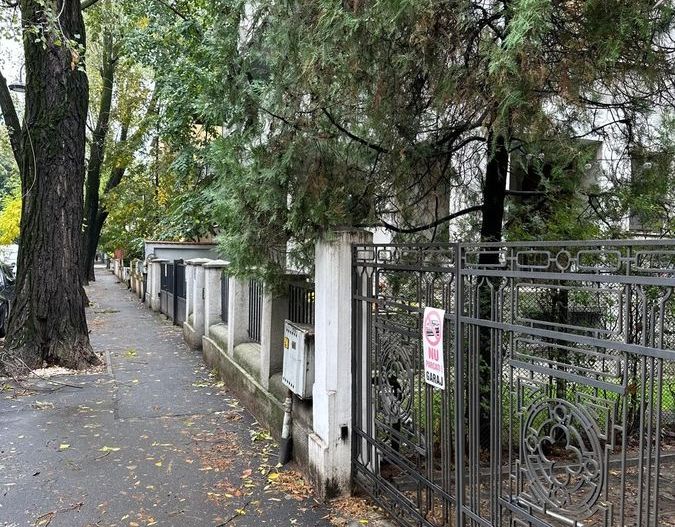 De inchiriat spatiu/ apartamnet 3 camere pe strada Roma - Poză 19