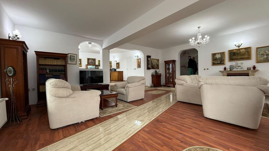 Vila Voluntari I 1100 MP Teren I 8 camere - Poză 3