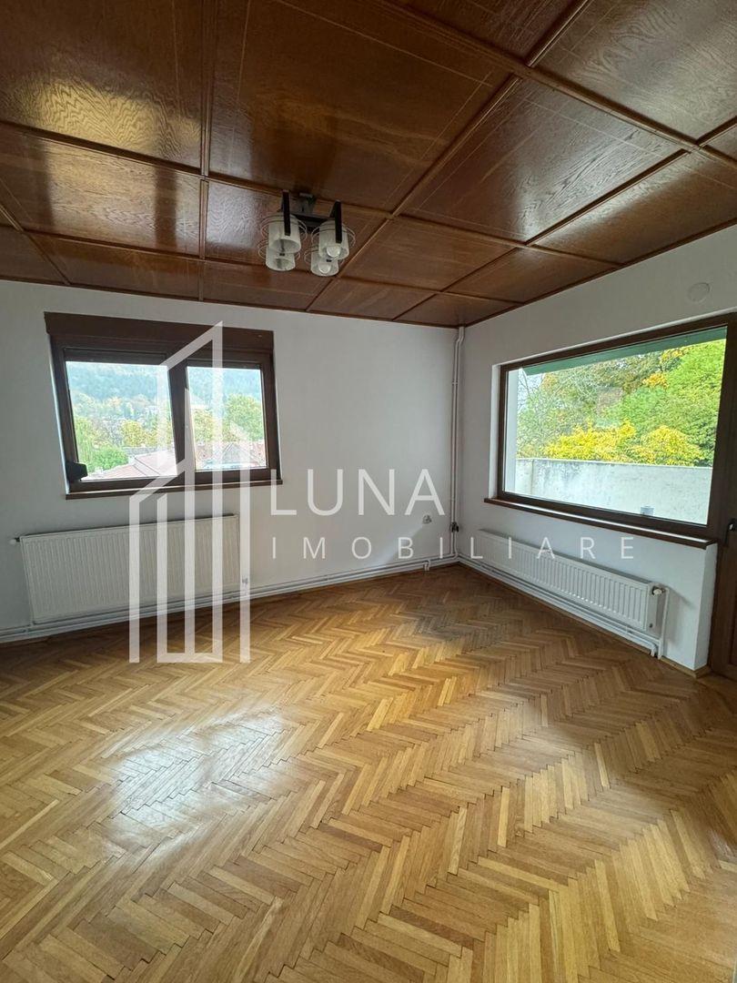 Casă individuală cu priveliște spectaculoasă – Ultra central Brașov - Poză 10