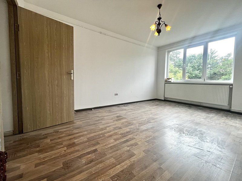 Apartament 3 camere, decomandat, 3 balcoane, in zona Central-Iulius Mall - Poză 2