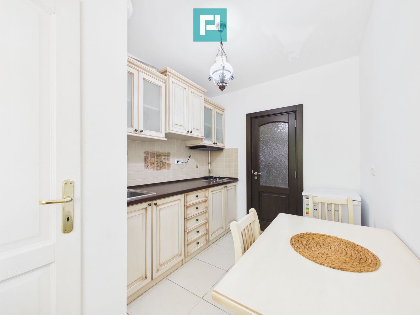 Apartament cu 3 camere decomandat, Str. Horia - Poză 17