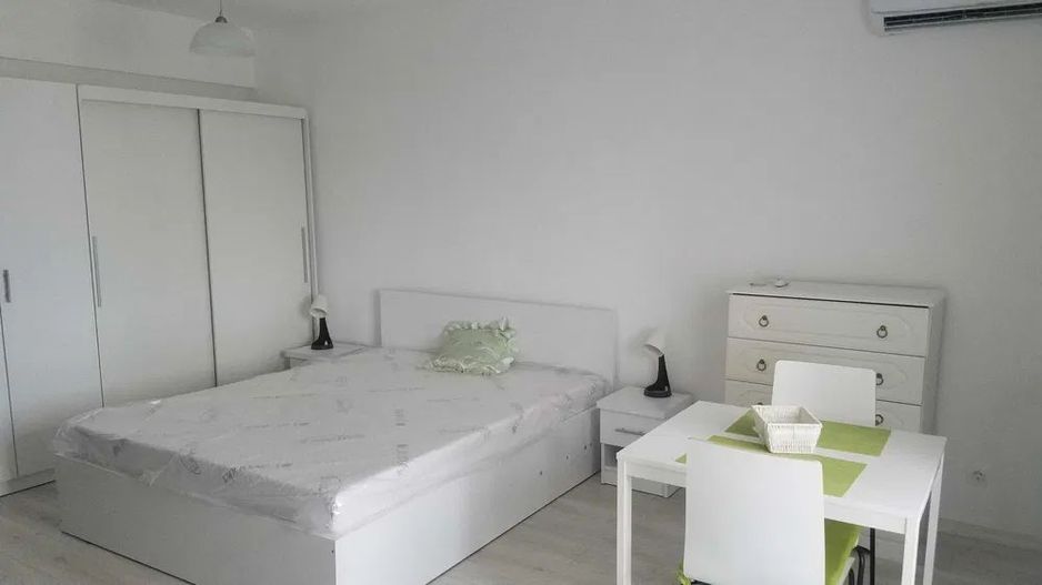 Garsonieră modernă cu centrală proprie și parcare (bloc 2019) - Poză 1