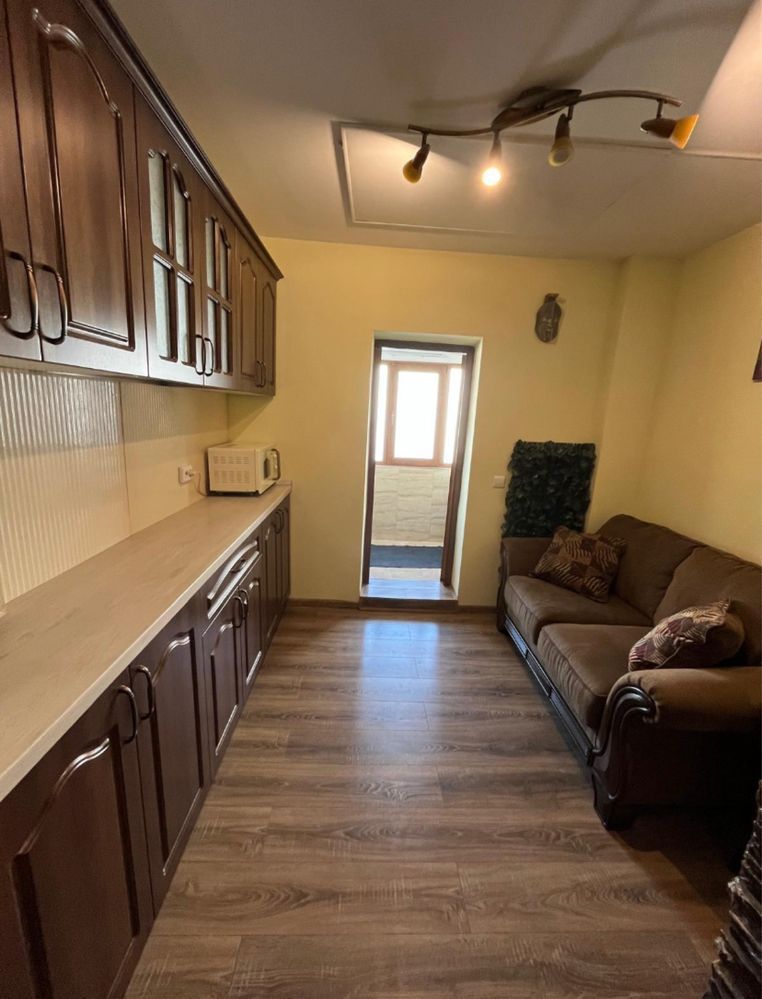 Apartament 2 camere – Decomandat – Etaj 1 – Zona Trocadero - Poză 3