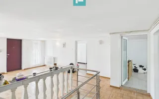 Casă retrasă cu 4 camere, teren 920 mp în  Pișchia - Poză 15