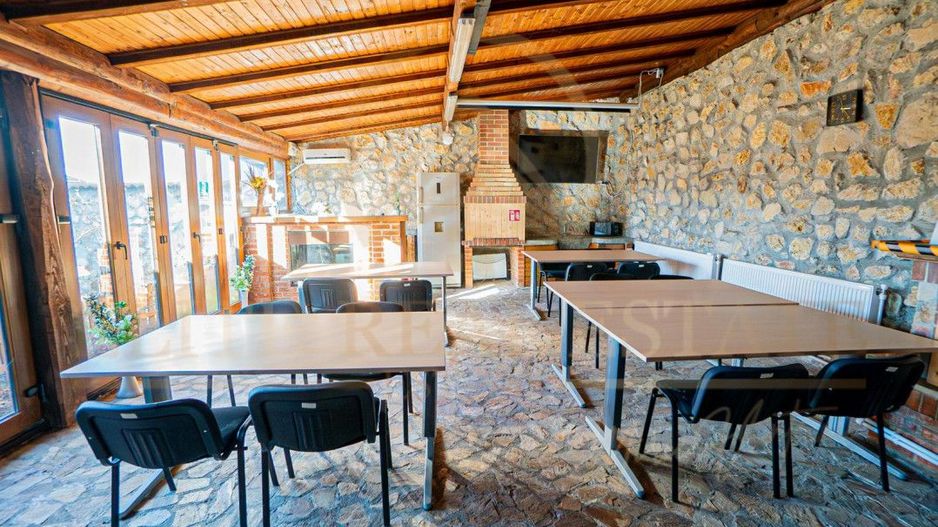 Vila turistică complet funcțională! - Poză 18