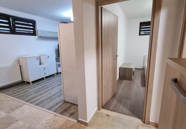 Apartament de inchiriat  2 camere zona Mall Vitan - Poză 7