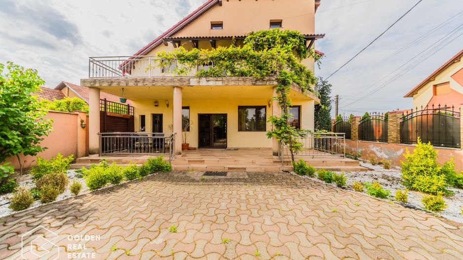 Vila in Poltura, P+E, comision 0% - Poză 1