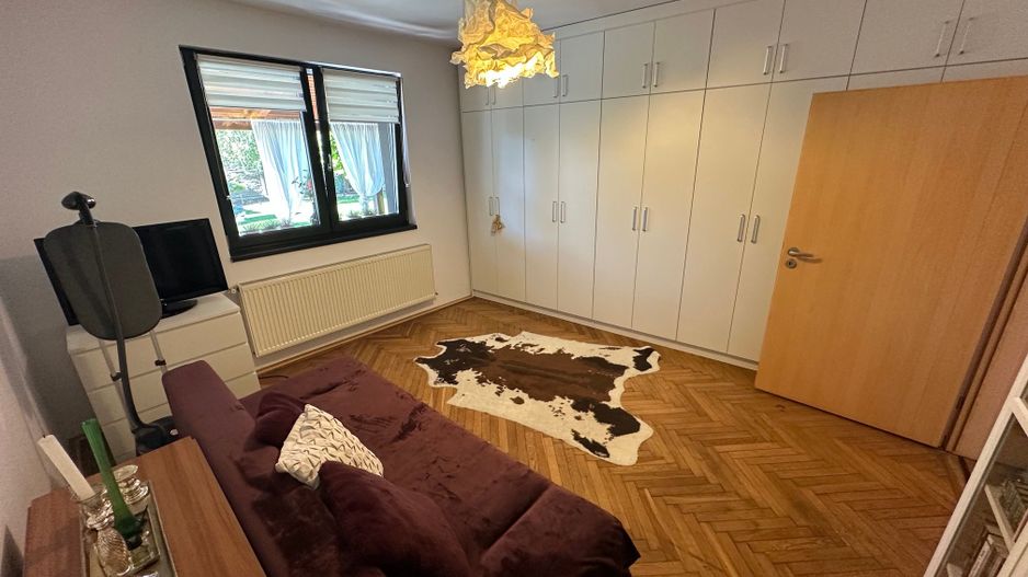 Casa Parter + Mansarda în Braytim - Poză 19
