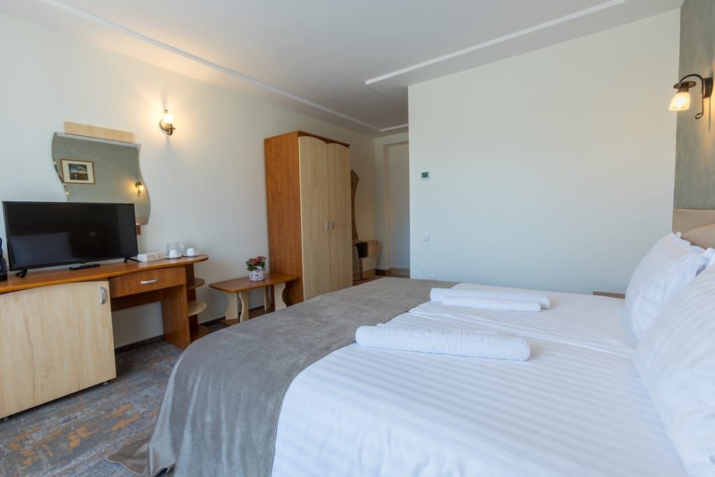 Pensiune / hotel de vanzare / parteneriat, Predeal, Brasov - Poză 14