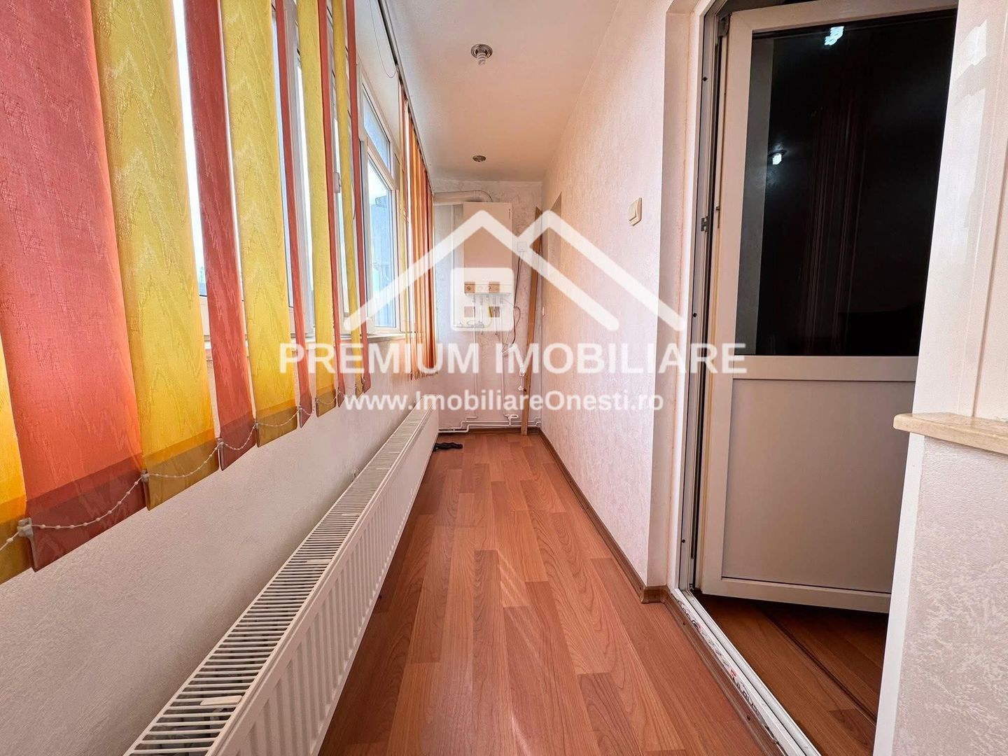 Apartament 3 Camere - Zona MAL - 98 mp - Poză 11