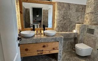 Vilă de lux, zonă premium, finisaje high-end – Iași, zona Tudor Neculai - Poză 13