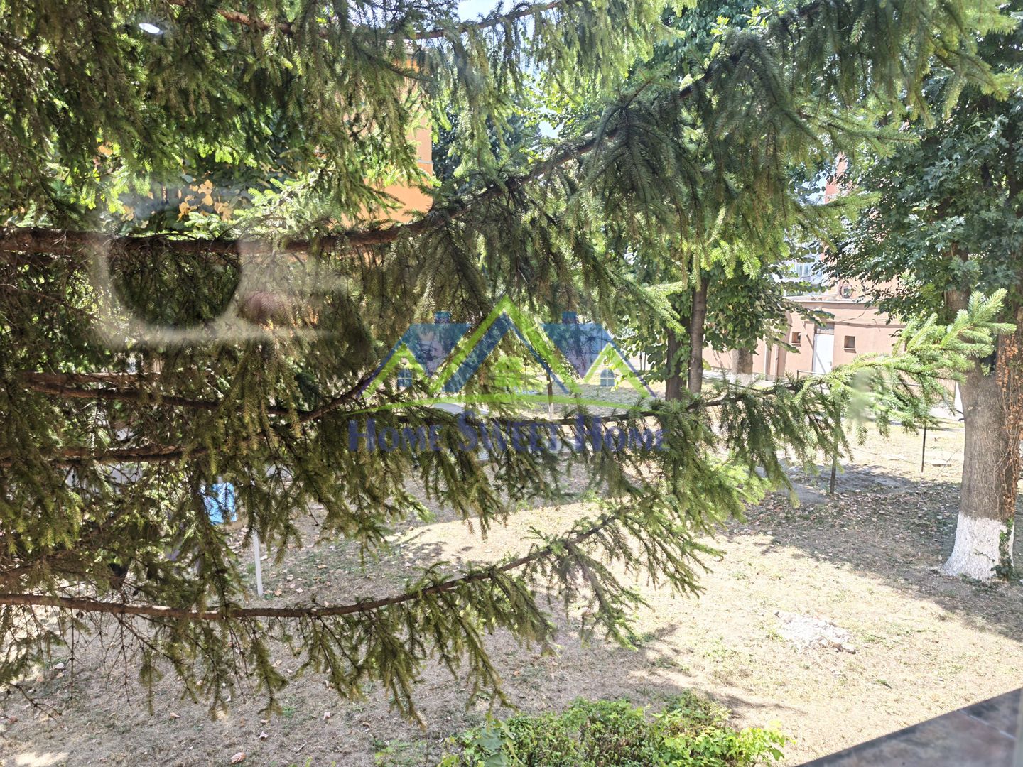 Garsoniera etaj 1, zona Pietonala(in spate la SuperBet), 35mp, dec.! - Poză 7