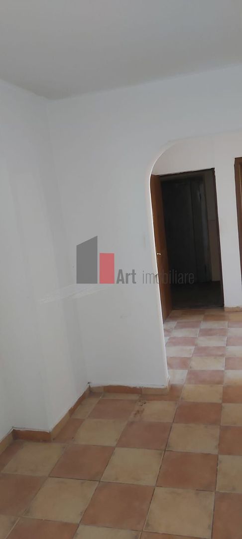 Vânzare apartament 3 camere Apărătorii Patriei - Spiru Haret - Poză 3