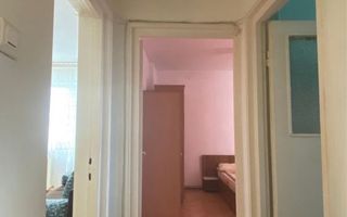 Apartament cu 2 camere, 52 mp, decomandat, renovat. - Poză 4