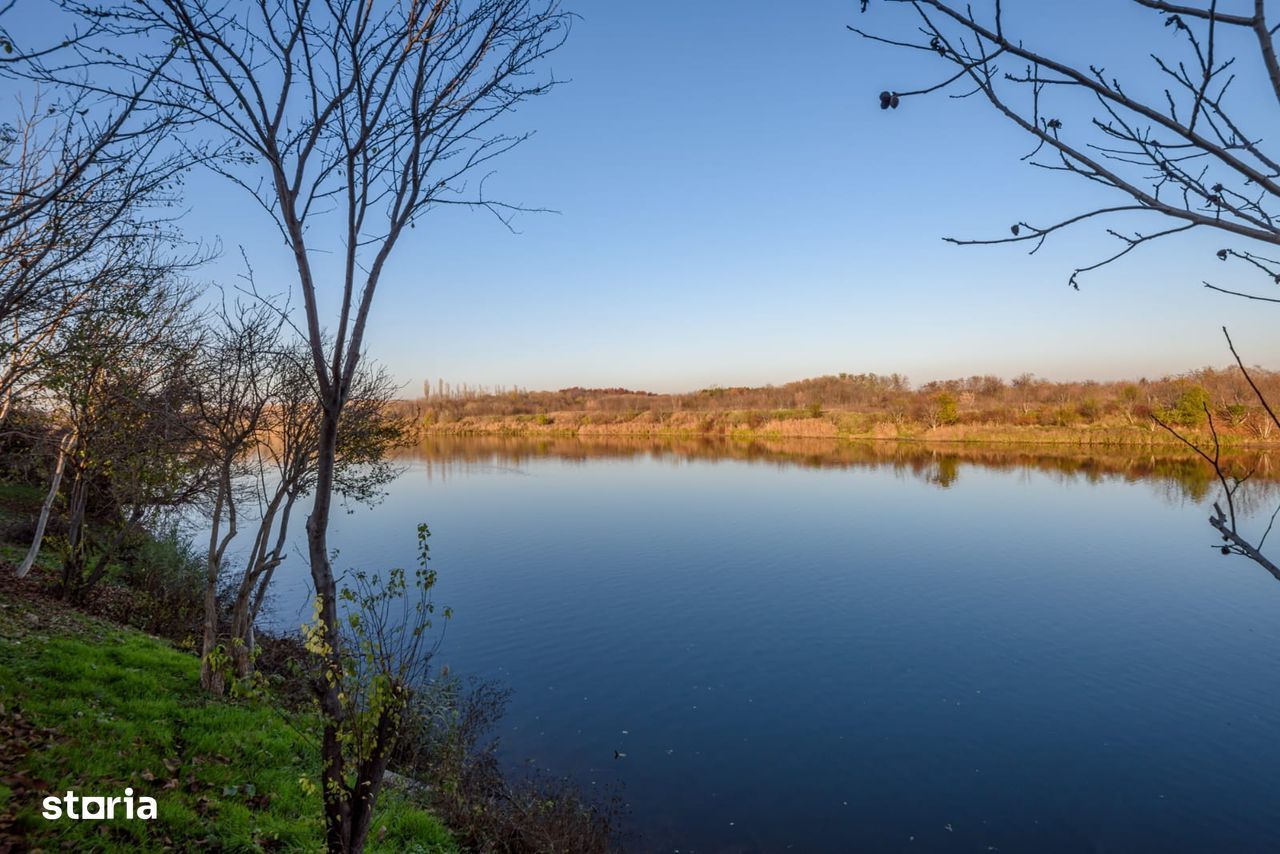 Casa in sistem smart home pe malul lacului Buftea de inchiriat - Poză 11
