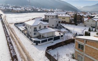 Casă ideală pentru familie în Brașov, Bunloc – spațioasă, luminoasă, priveliște - Poză 56