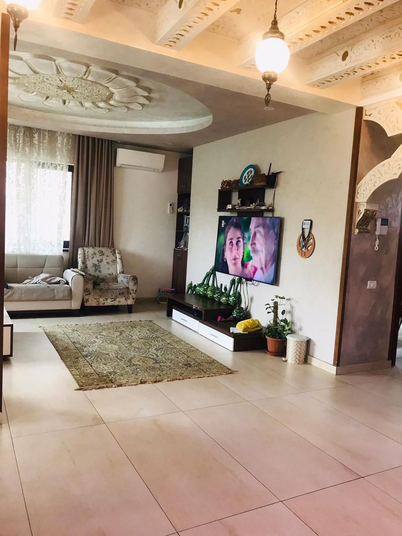 Spre vanzare vila cu 3 etaje si Demisol. - Colentina - Poză 4