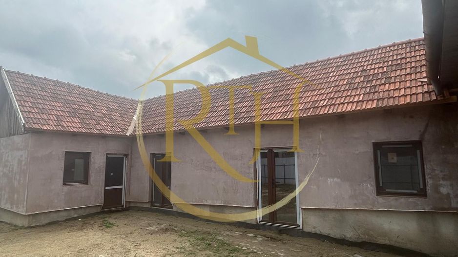 Casa plus teren de vânzare în Balinț,comision ,,0'' - Poză 7