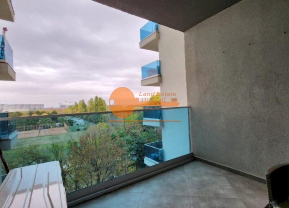 3 camere FLoreasca ( loc parcare ) - Poză 1