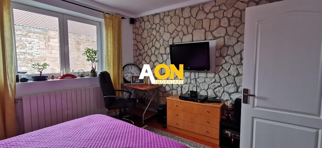 Casa in Centru zona linistita - Poză 6