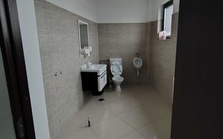 Spațiu pentru birouri mobilat, strada Trei Fantani, Iași - 600 EUR - Poză 5