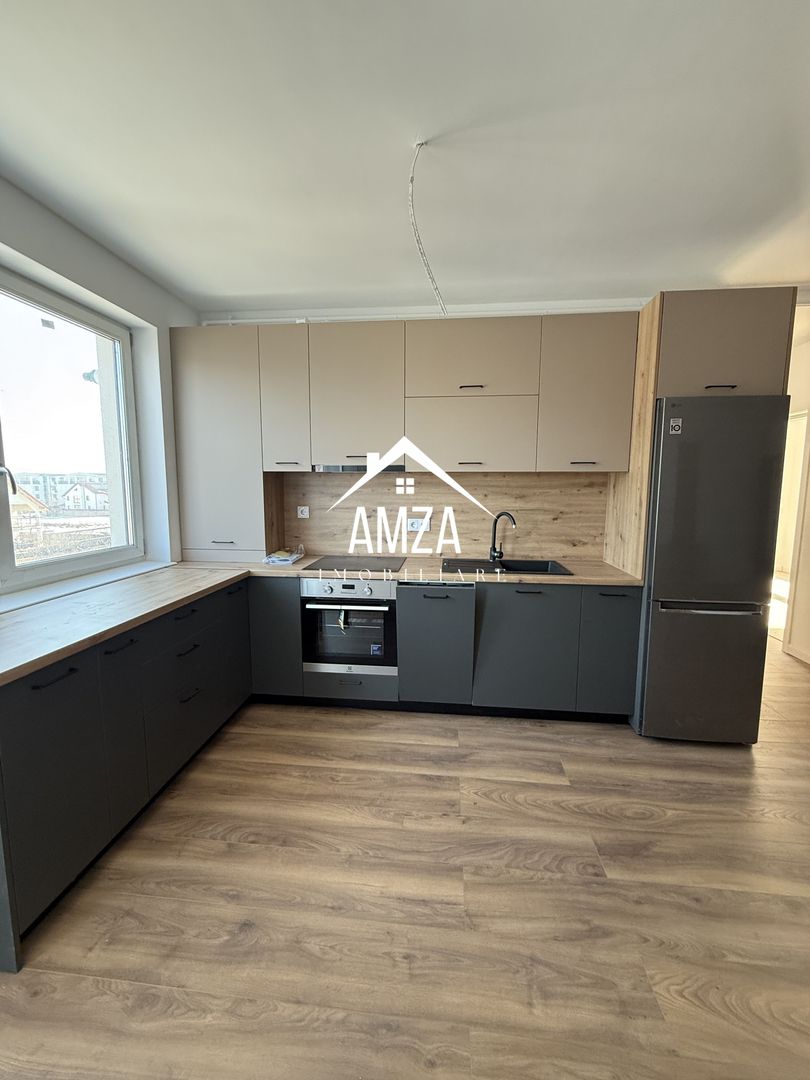 Apartament 3 camere de vânzare – Șelimbăr, zona Mihai Viteazu - Poză 5