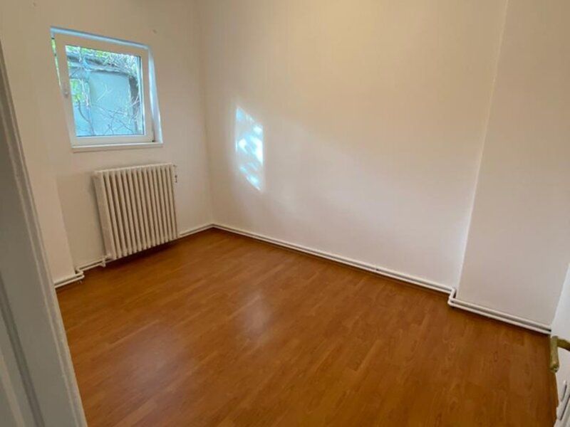 Cotroceni apartament 5 camere in vila - Poză 9