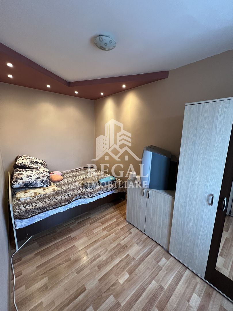 Apartament 2 camere – zonă centrală – ideal pentru locuit sau investiț - Poză 1