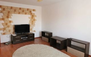 Închiriez Apartament cu 3 camere zona piața CUG - Poză 2