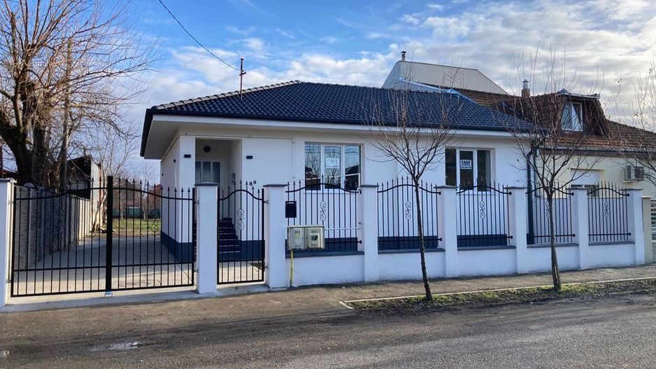 Casa de vânzare str Argeșului cu 12,59 ari de teren - Poză 2