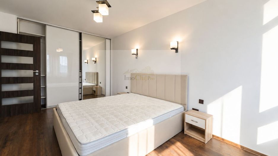 Vânzare ap. 2 camere decomandat, etaj 5, Iulius Mall, parcare - Poză 9