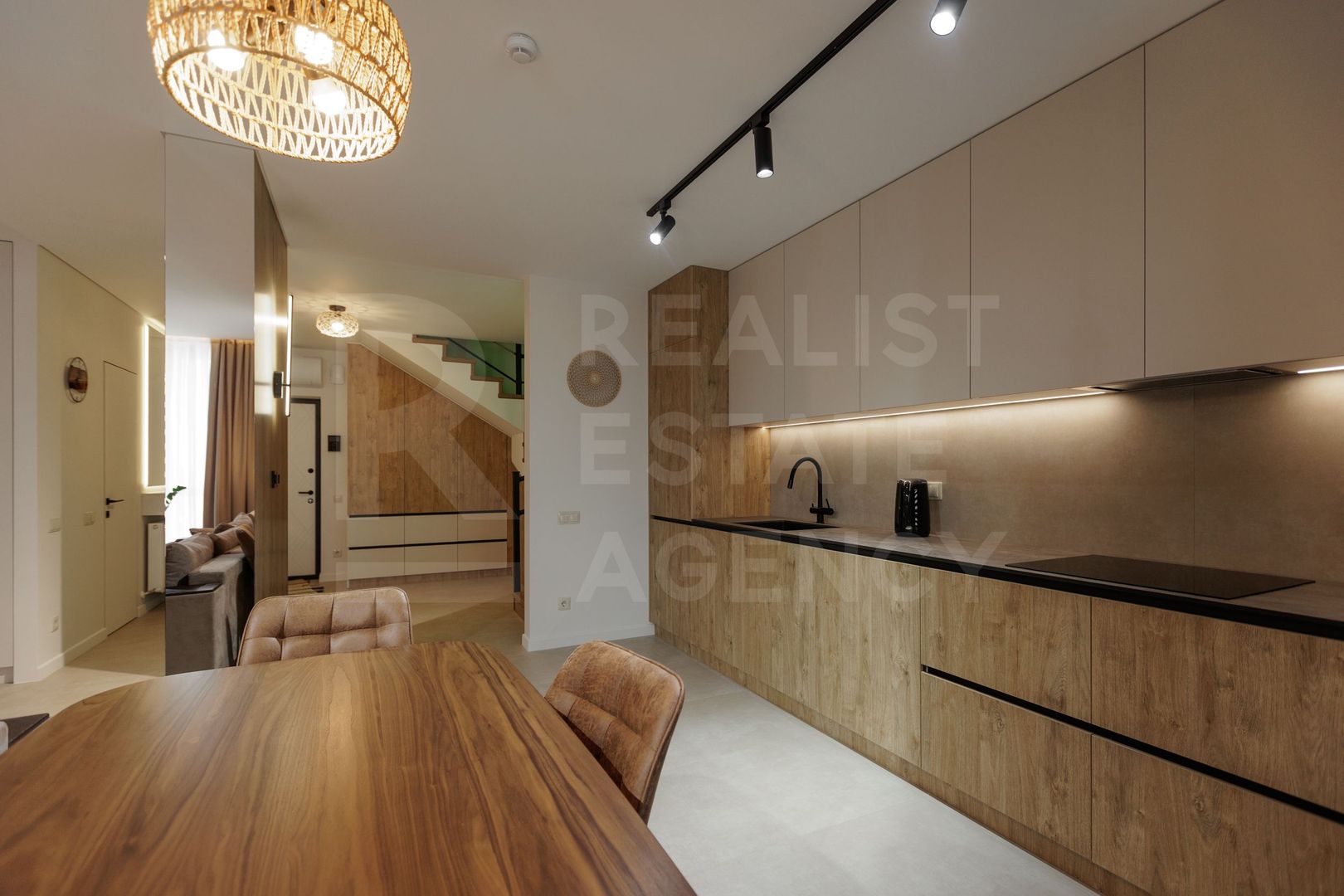 Chirie, apartament, 3 camere, strada Onisifor Ghibu, Buiucani - Poză 11